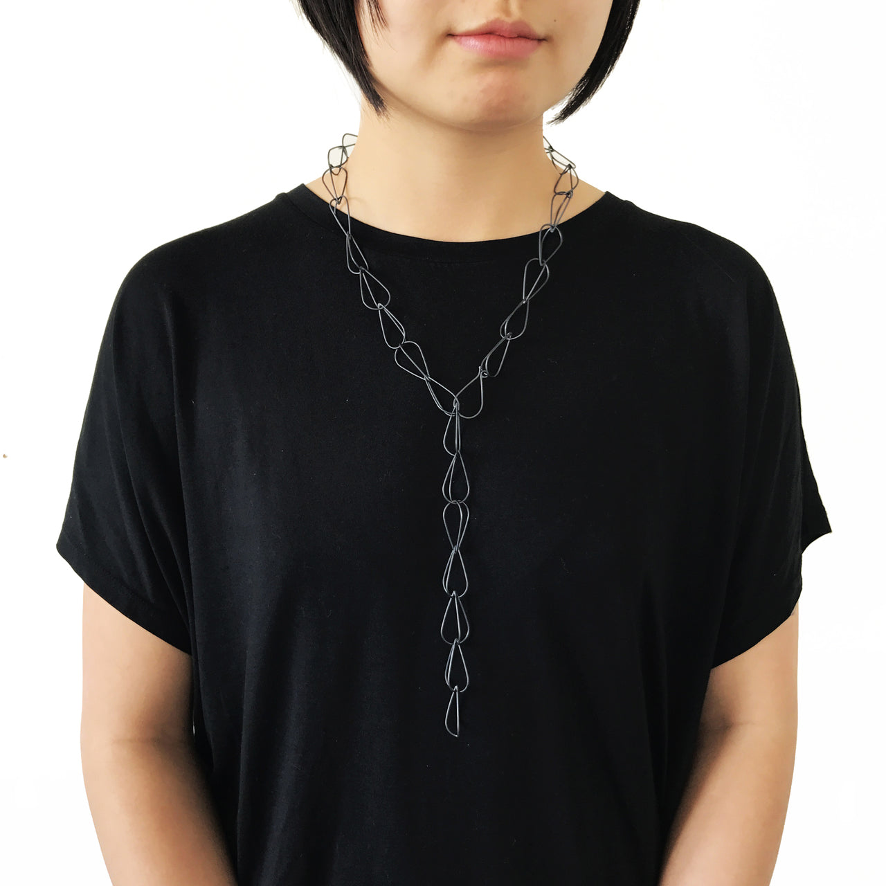 3D Drop shape necklace