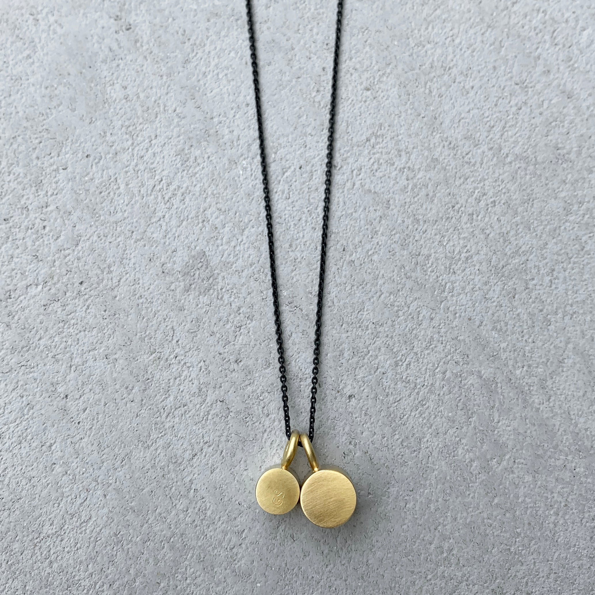 double cylinders necklace