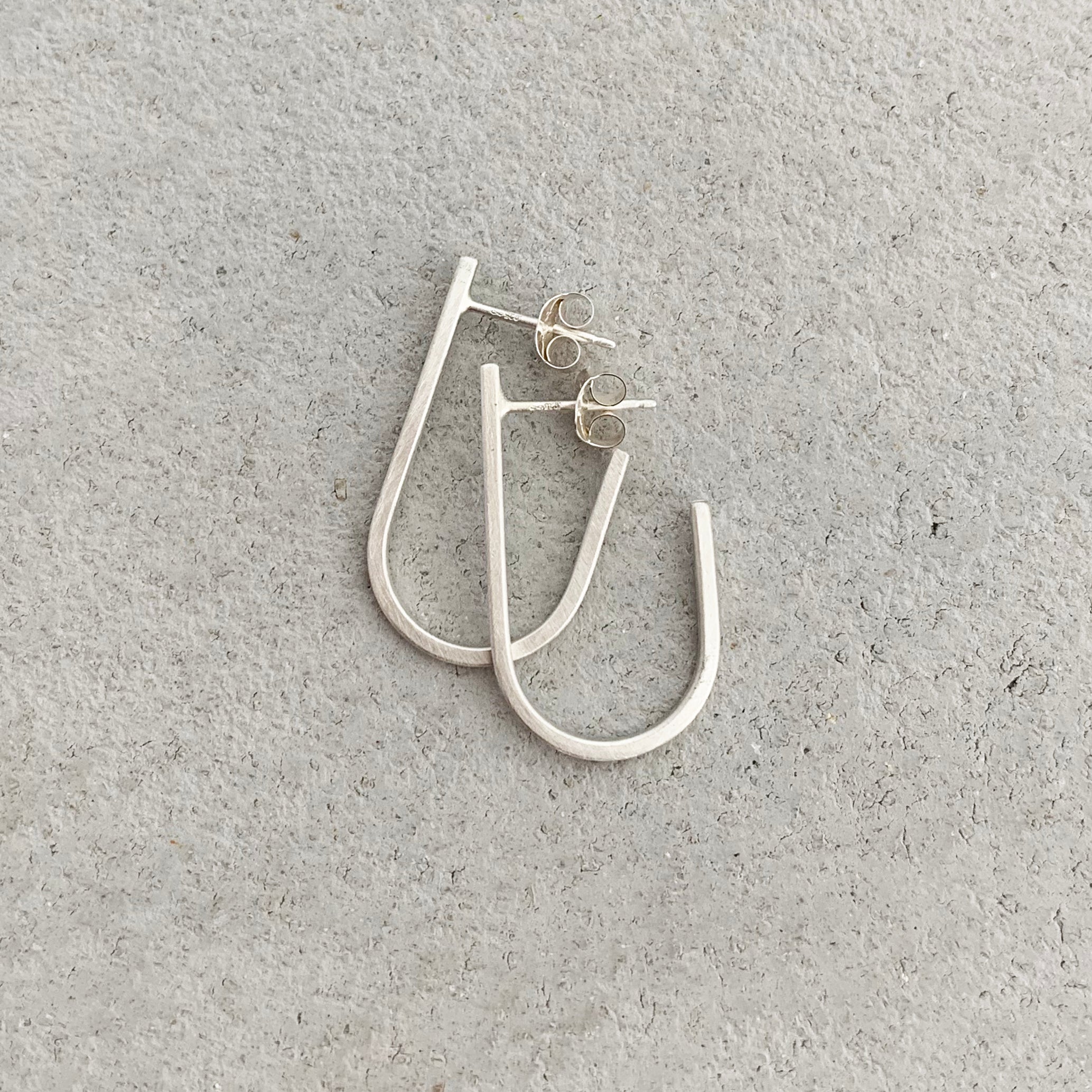 J hoops