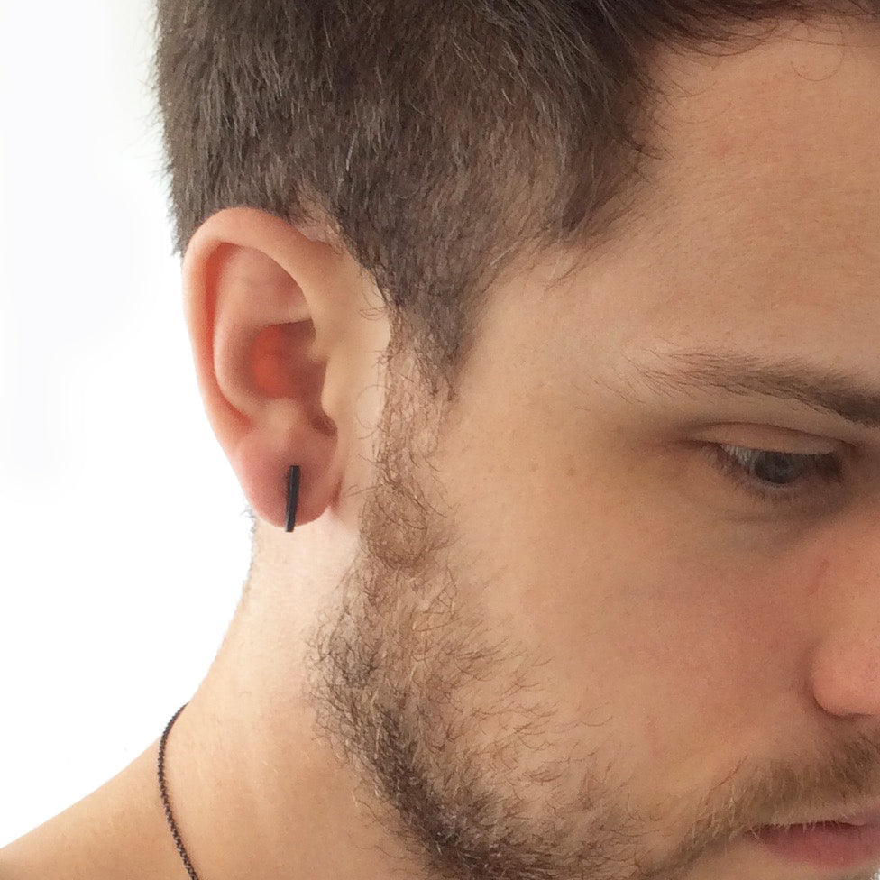 Small line earrings