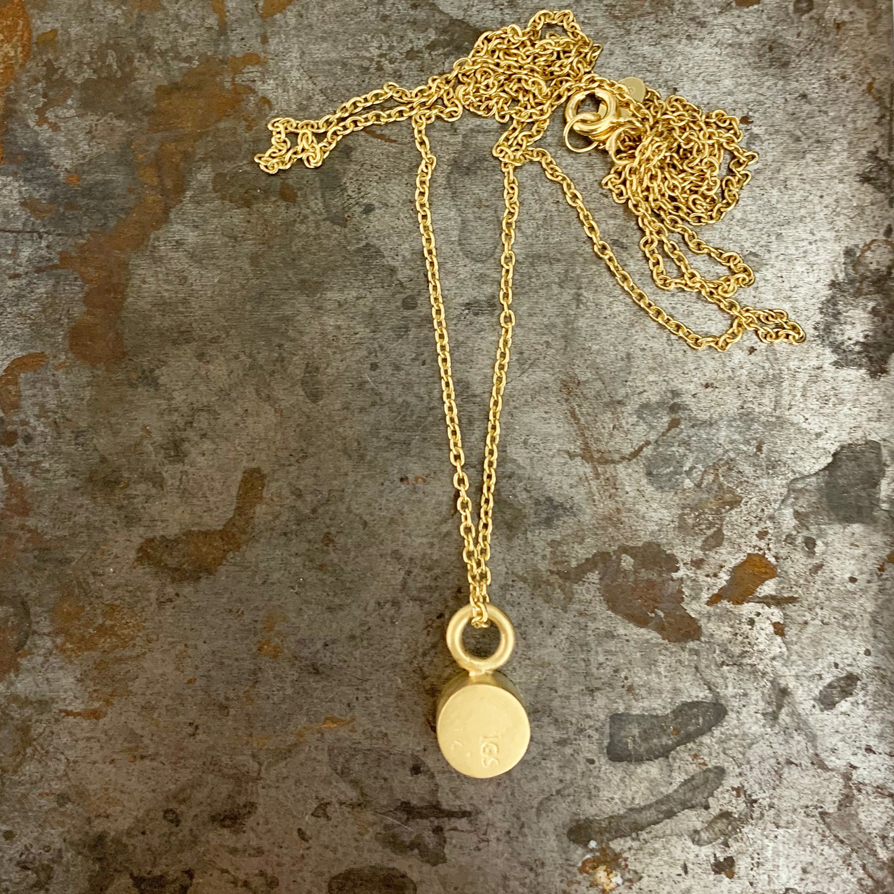 GOLD CYLINDER NECKLACE