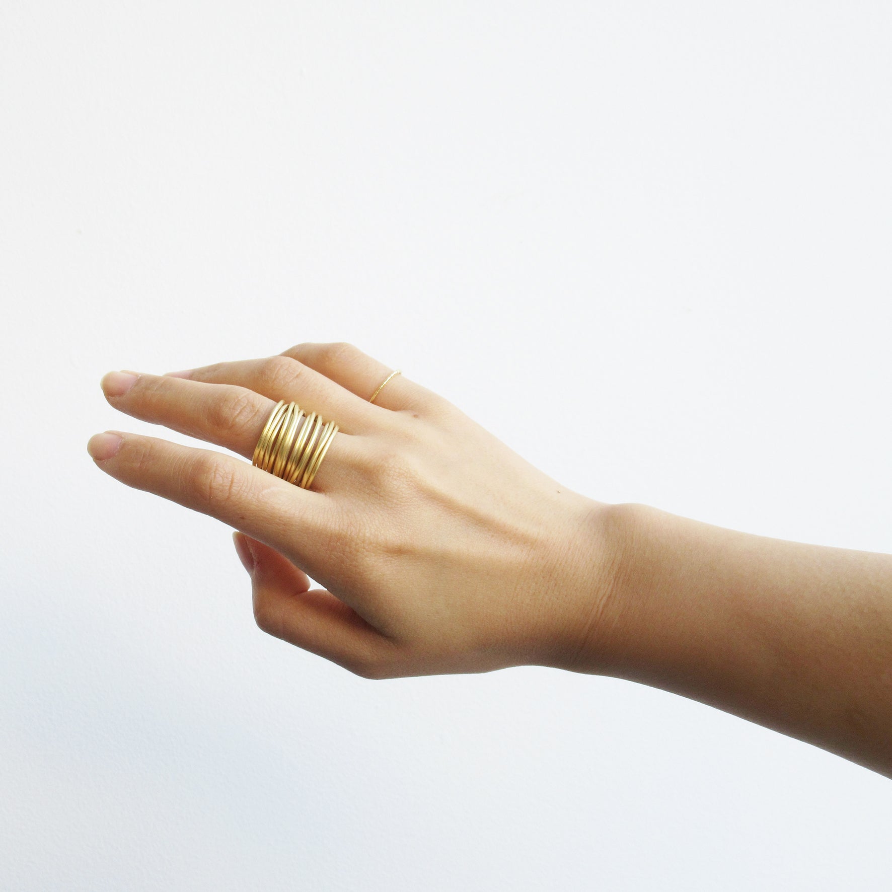 NEST BRASS Ring