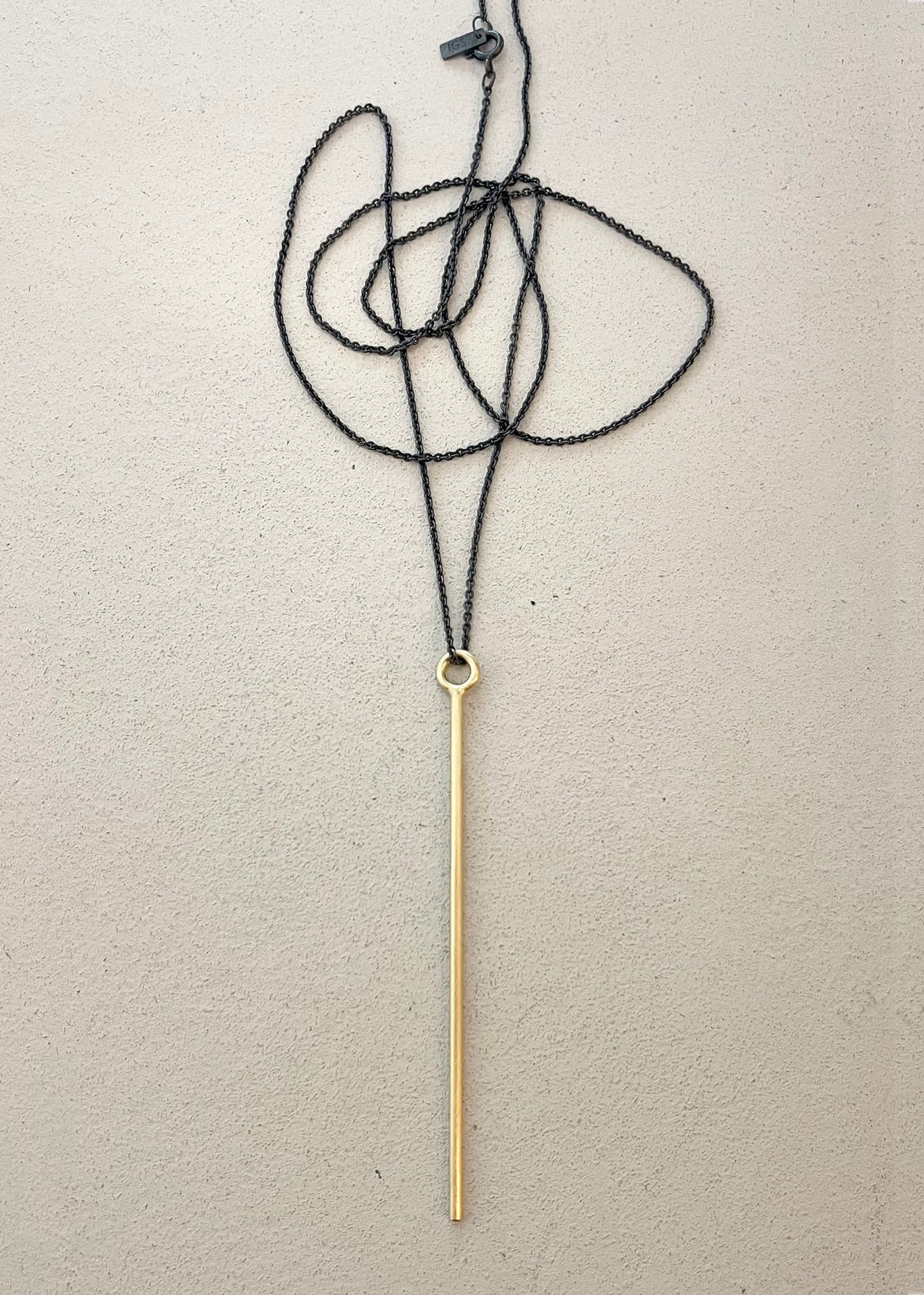 vertical line necklace