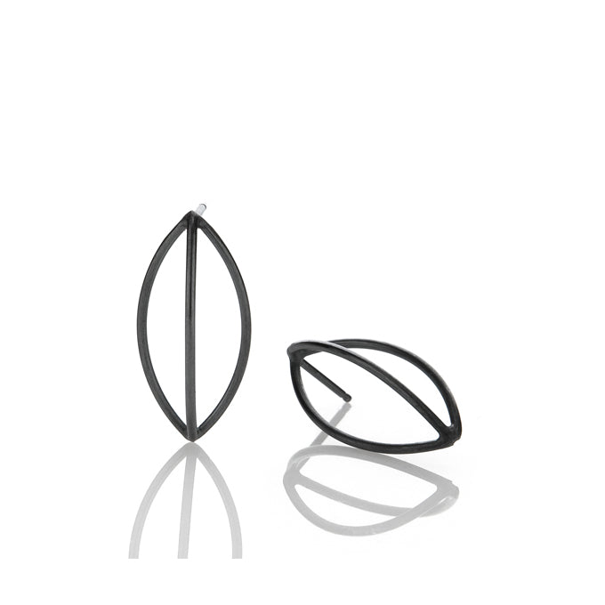 Galaxy earrings - short Seed / עגילי גרעין צמודים