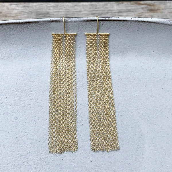 Rainfall Gold Earrings / עגילי מפל זהב