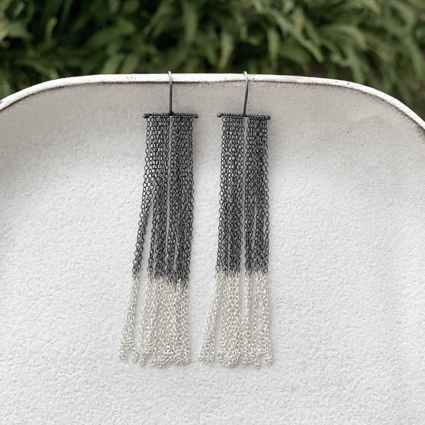 Rainfall Ombre' Earrings / עגילי מפל אומברה כסף
